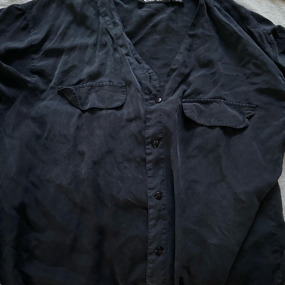 Button down - Picture 2 of 2